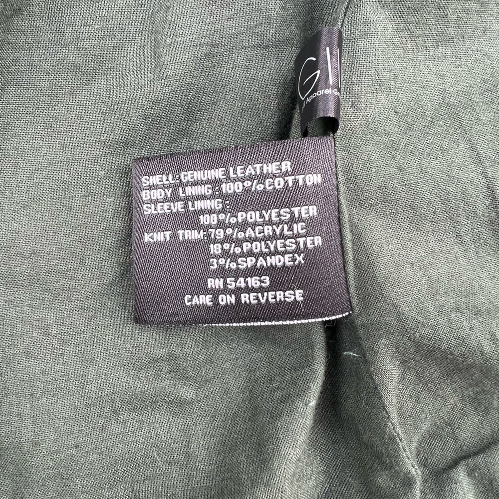 Authentic Leather Jacket - Picture 5 of 5